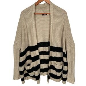 BDG Tan and Black Open‎ Front Cardigan Sweater with Pockets Women's Size Medium